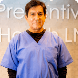 Dr. César Vicente Albornoz - Ginecólogo y Obstetra en Providencia